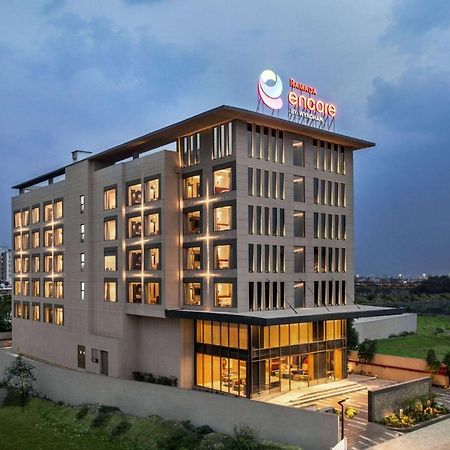Ramada Encore By Wyndham Indore Nipania Dış mekan fotoğraf