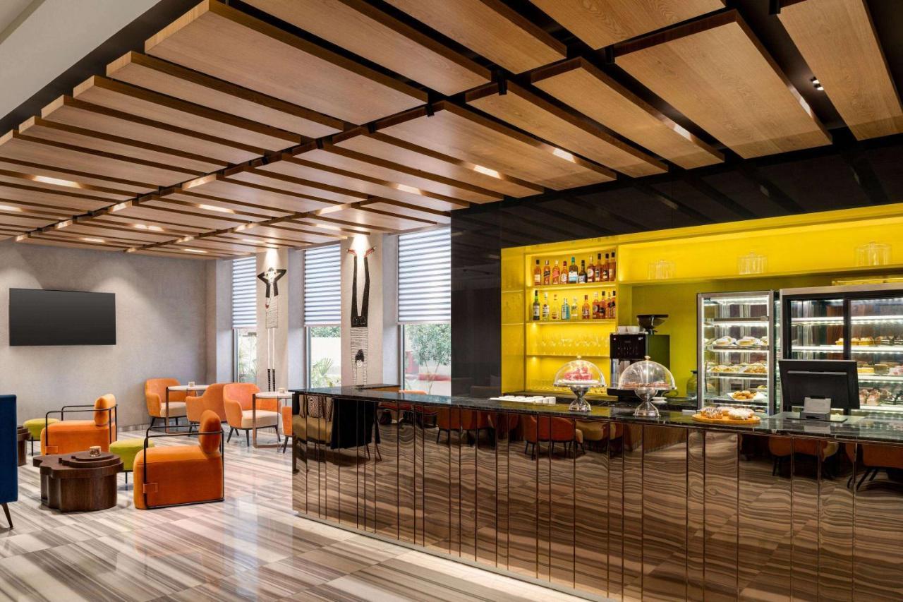 Ramada Encore By Wyndham Indore Nipania Dış mekan fotoğraf